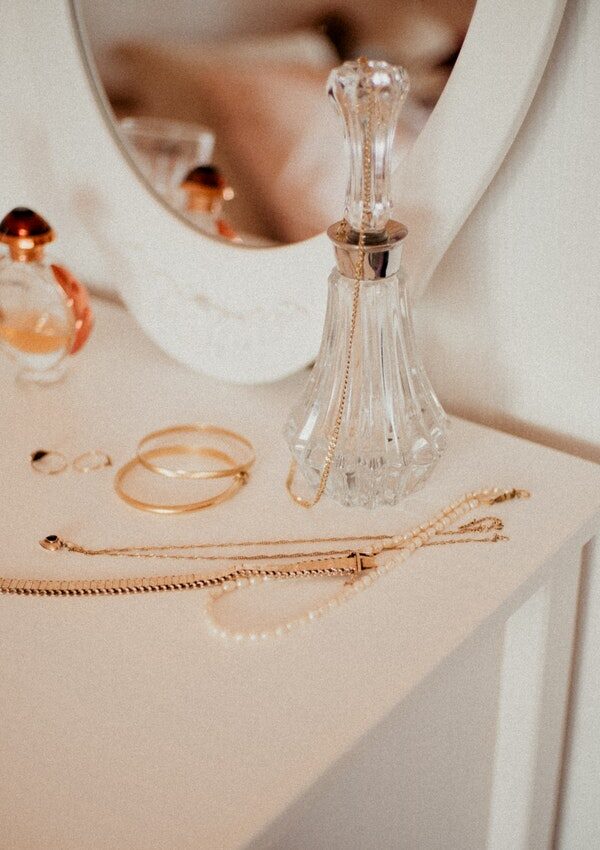 THE GLAMOUR IN WEARING PERFUME TO BED EVERY NIGHT